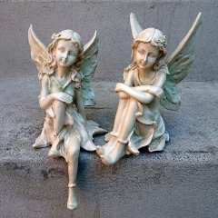 Víla sedící jednobarevná Polystonové a keramické figurky - andělé, kominík, děti, důchodci, houby