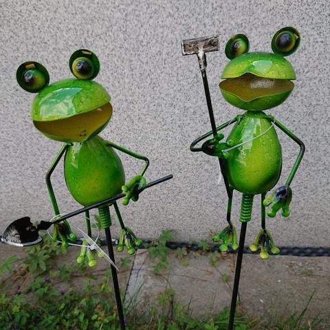 Žába kovová zápich - Kovové, dřevěné a skleněné dekorace