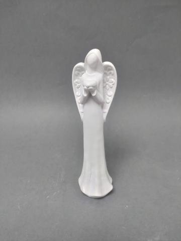 Anděl bílý se srdcem 15cm - Polystonové a keramické figurky