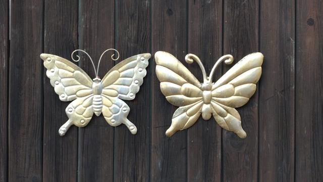 Motýl plechový menší - kovové figury, zápichy, zahradní dekorace