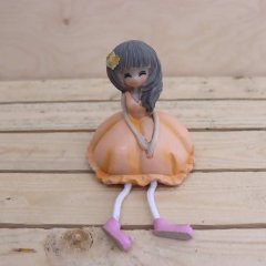 Dekorace holčička oranžová 371258-04 Nábytek - Bytové doplňky a dekorace - Sváteční dekorace - Velikonoční dekorace